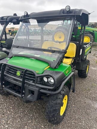 Main image John Deere Gator XUV 825i